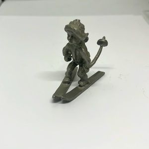 Vintage Miniature Pewter Snow Skier, 1975 P Davis Pewter